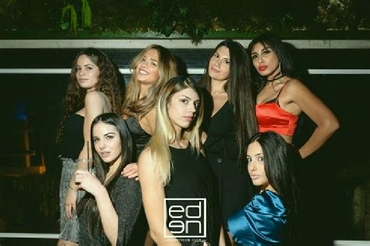 Hannah, 22, a brunette amber-eyed indian companion based in Perarolo di Cadore. Offering Striptease, Prostate Massage, Party Girl. Available for incall and o...