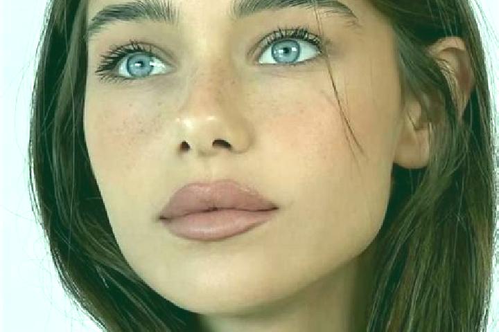 Hannah, 22, a brunette brown-eyed asian companion based in Bun Barat. Offering Couples, Deep French Kissing, Fetish. Available for incall and outcall, overni...