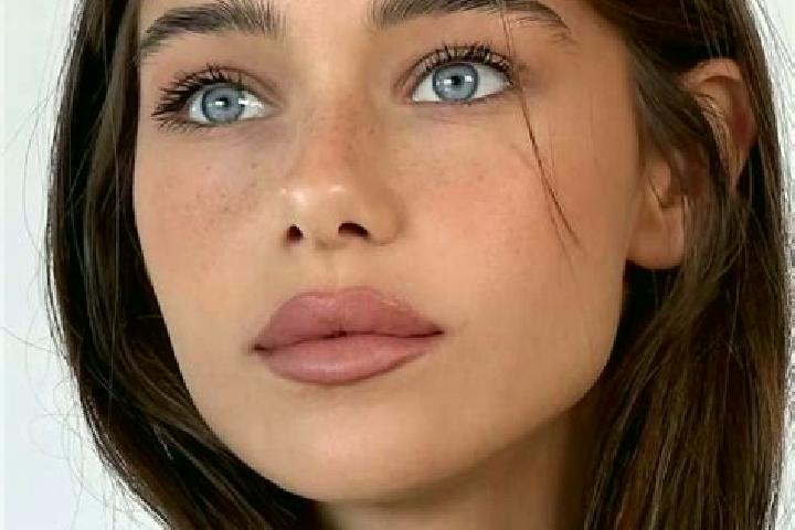 Hannah, 22, a brunette brown-eyed asian companion based in Myhove. Offering Striptease, Fetish, Party Girl, Couples. Available for incall and outcall, overni...