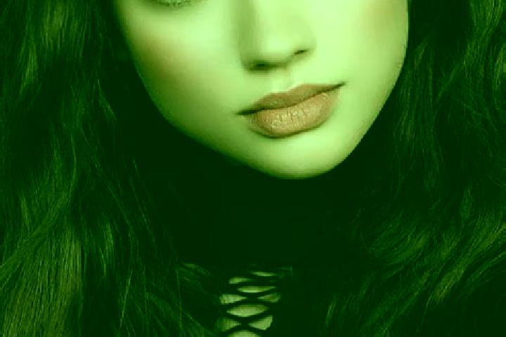 Hannah, 22, a brunette dark-eyed latina companion based in Santo Antonio dos Olivais. Offering Couples, Massage, A-Level, GFE. Available for incall and outca...