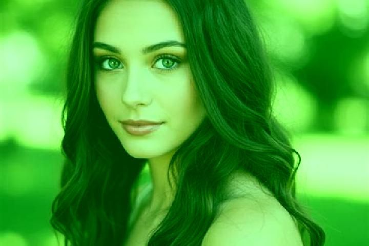 Hannah, 22, a brunette hazel-eyed indian companion based in Zol noye. Offering 69, GFE, BDSM, Couples, Massage. Available for incall and outcall, day and eve...