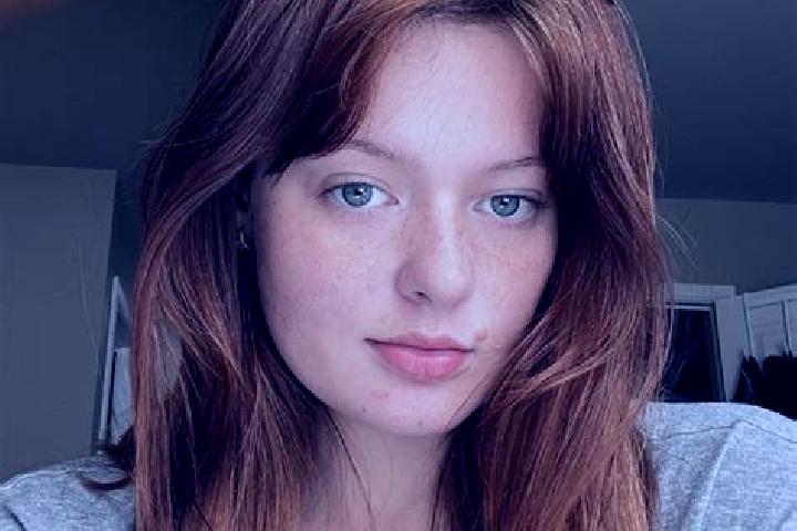 Hannah, 22, a red green-eyed european companion based in Gouriniani. Offering Girlfriend Experience, Duos, A-Level. Available for incall and outcall, day and...