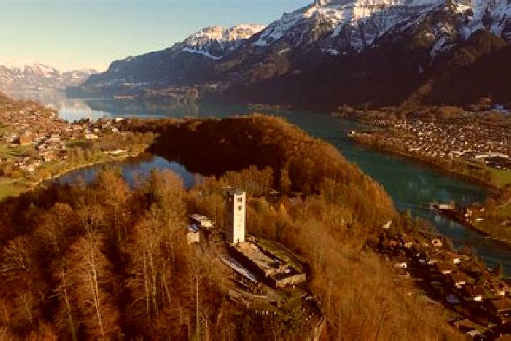 Hannah, 22 — Escort in Krattigen, Switzerland