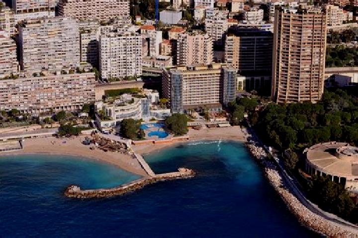 Hannah, 22 — Escort in Larvotto, Monaco