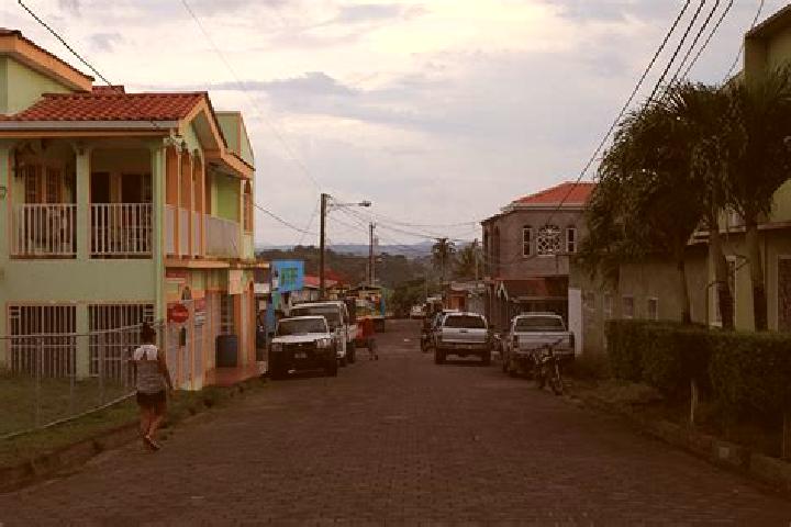 Hannah, 22 — Escort in San Pedro de Lovago, Nicaragua