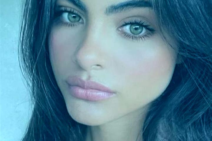 Hannah, 23, a black hazel-eyed middle eastern companion based in Tasharman. Offering Erotic Massage, Fetish, Duos, Party Girl. Available for incall and outca...