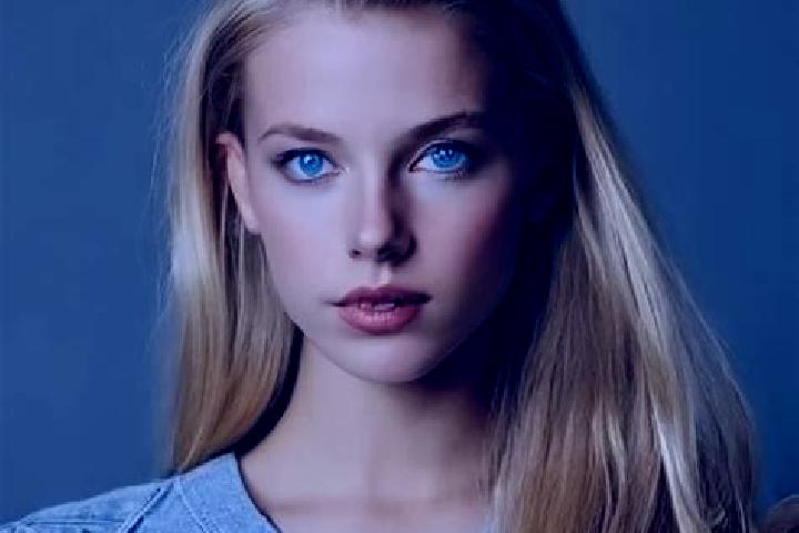 Hannah, 23, a blonde grey-eyed mixed companion based in Seupakat. Offering 69, Domination, Tantra, CIM. Available for incall and outcall, day and evening dates.