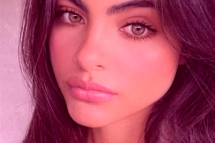 Hannah, 23, a brunette hazel-eyed latina companion based in Revelganj. Offering Girlfriend Experience, Tantra, Travel Companion. Available for incall and out...