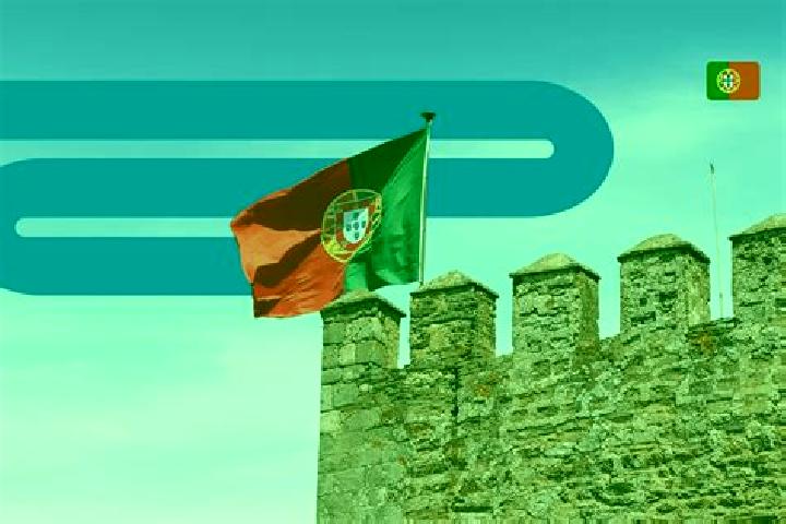 Hannah, 23 — Escort in Portel, Portugal