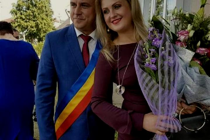 Hannah, 23 — Escort in Ulmeni, Romania