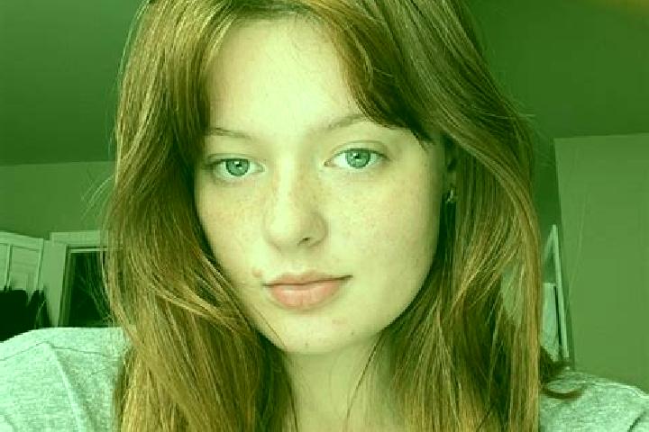 Hannah, 24, a auburn grey-eyed caribbean companion based in Basecles. Offering CIM, Duos, OWO. Available for incall and outcall, day and evening dates.