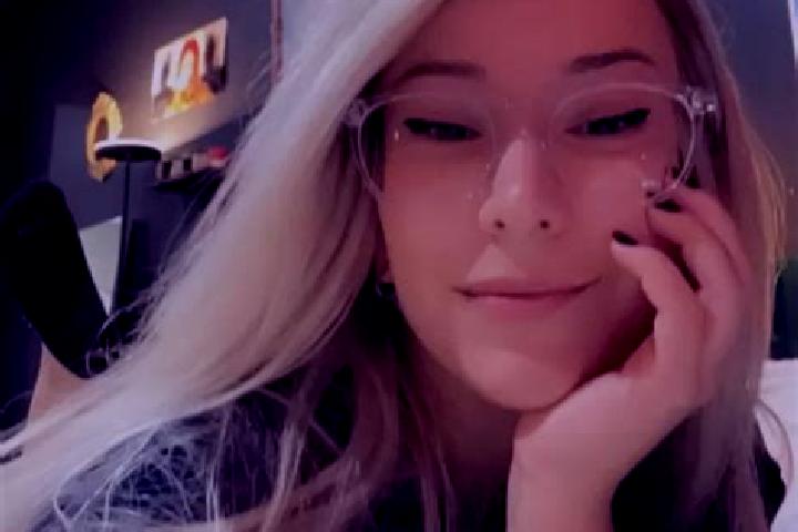 Hannah, 24, a blonde grey-eyed indian companion based in Mikstat. Offering Prostate Massage, 69, Erotic Massage, Roleplay, Dinner Date. Available for incall ...