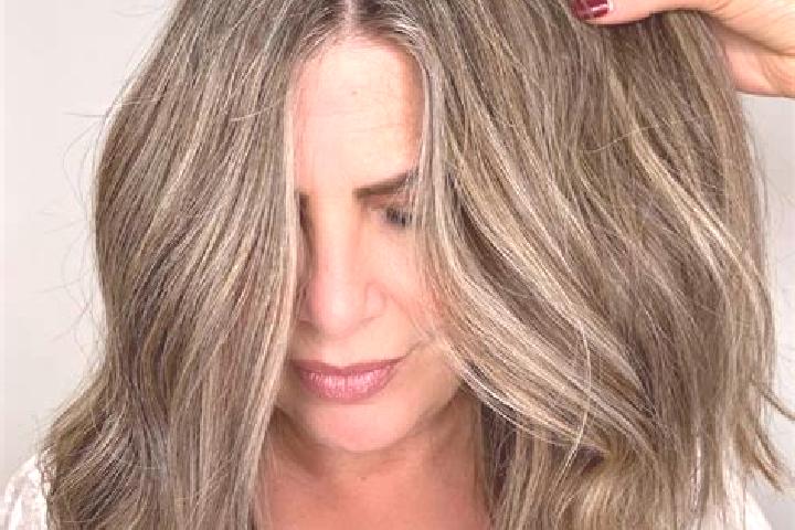 Hannah, 24, a dark blonde grey-eyed mixed companion based in Hadol. Offering Massage, Erotic Massage. Available for incall and outcall, day and evening dates.