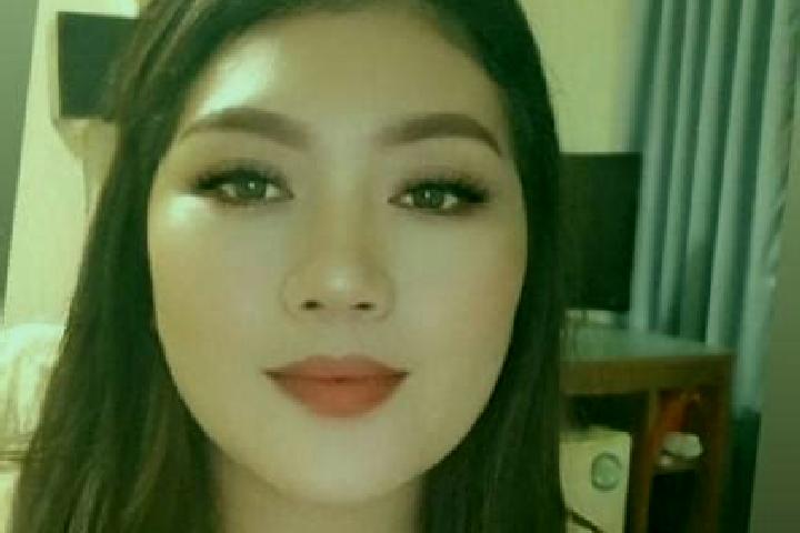 Hannah, 24, a red dark-eyed asian companion based in Sruni. Offering Travel Companion, Duos. Available for incall and outcall, day and evening dates.