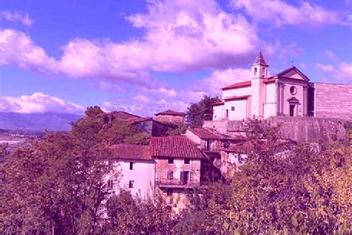 Hannah, 24 — Escort in Castelnuovo dei Sabbioni, Italy