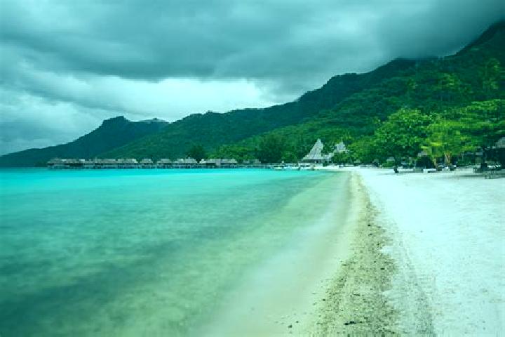 Hannah, 24 — Escort in Teavaro, French Polynesia