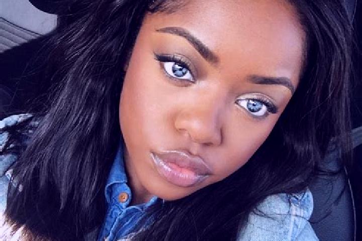Hannah, 25, a auburn blue-eyed ebony companion based in God. Offering Striptease, Travel Companion, Overnight. Available for incall and outcall, overnight bo...