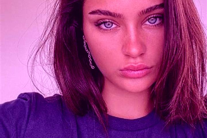 Hannah, 25, a brunette dark-eyed mixed companion based in Encinas de Esgueva. Offering Party Girl, Prostate Massage, GFE, Domination. Available for incall an...