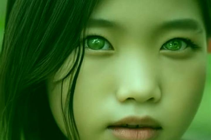 Hannah, 25, a red green-eyed asian companion based in Kongodjan. Offering Deep French Kissing, Overnight, Duos, Fetish. Available for incall and outcall, day...