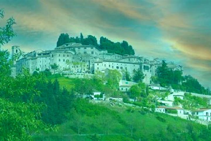 Hannah, 25 — Escort in Fumone, Italy