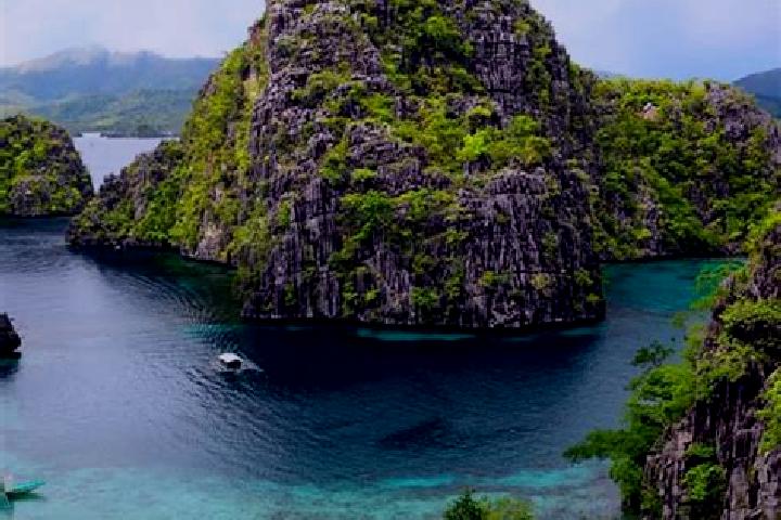 Hannah, 25 — Escort in Karligan, Philippines