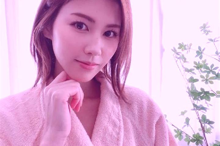Hannah, 25 — Escort in Mino, Japan