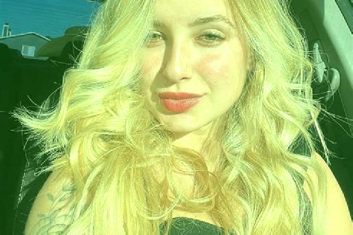 Hannah, 25 — Escort in Moy, United Kingdom
