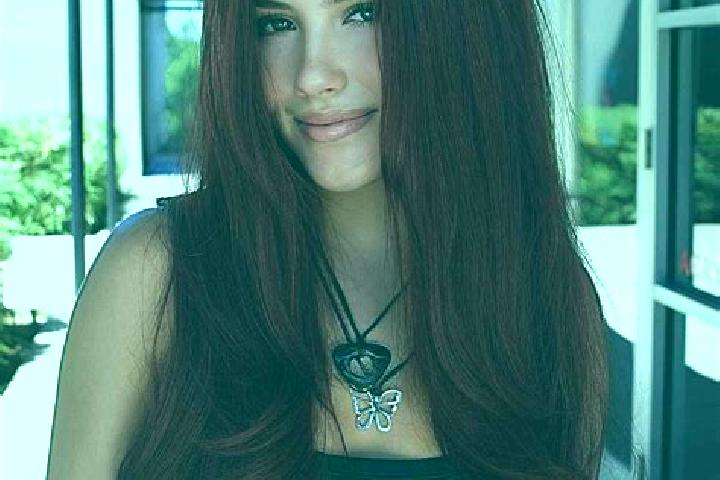 Hannah, 26, a auburn dark-eyed caribbean companion based in Llandeilo. Offering A-Level, CIM, Duos, Prostate Massage, Domination. Available for incall and ou...