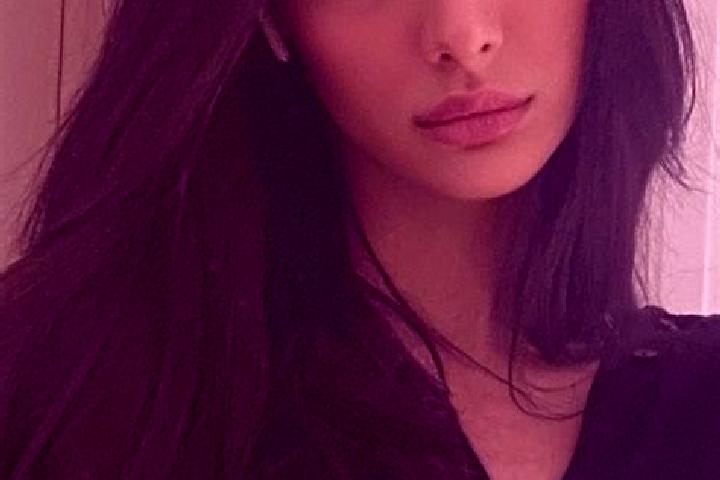 Hannah, 26, a auburn dark-eyed middle eastern companion based in Beijinglu. Offering Dinner Date, Deep French Kissing, Overnight, Party Girl. Available for i...