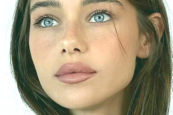 Hannah, 26, a brunette brown-eyed caribbean companion based in Gadoutolo. Offering Duos, GFE, Overnight, CIM. Available for incall and outcall, day and eveni...