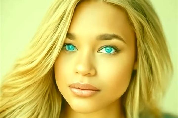 Hannah, 26, a dark blonde blue-eyed latina companion based in Salehabad. Offering Erotic Massage, OWO, A-Level, Dinner Date, Roleplay. Available for incall a...