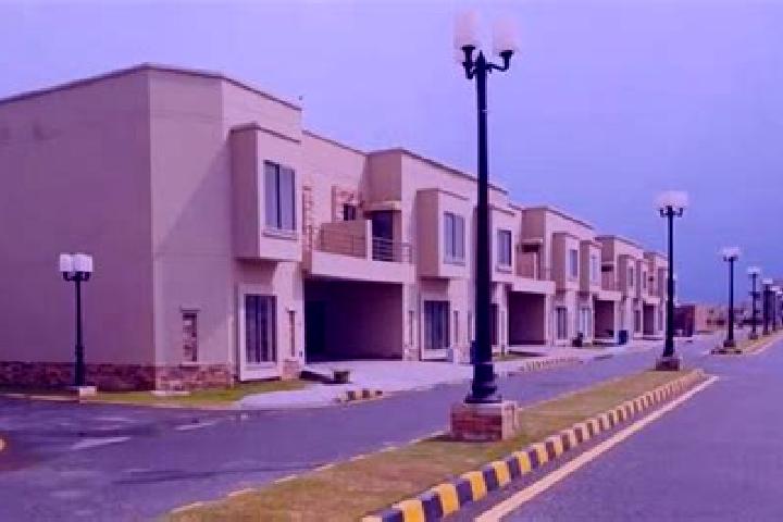 Hannah, 26 — Escort in Karachi University Employees Co-operative Housing Society, Pakistan