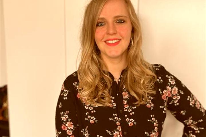 Hannah, 26 — Escort in Montigny-le-Tilleul, Belgium