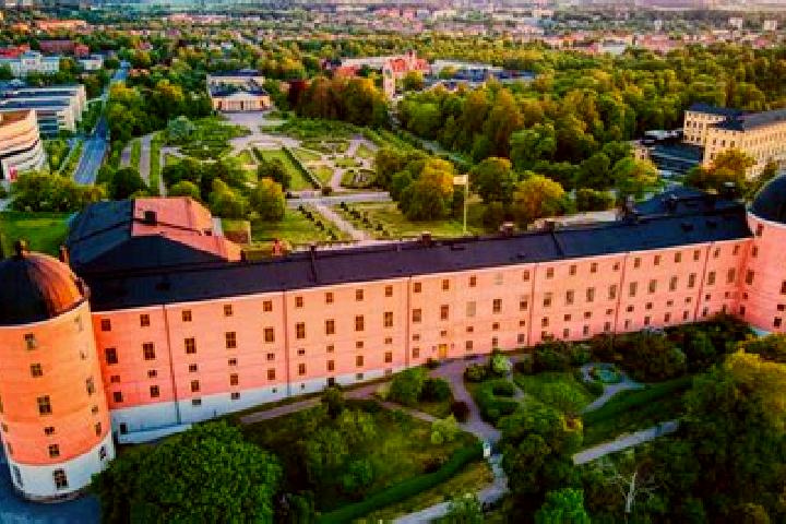 Hannah, 26 — Escort in Uppsala, Sweden