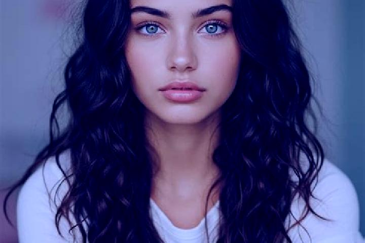 Hannah, 27, a black amber-eyed mediterranean companion based in Wallhalben. Offering Erotic Massage, GFE, Fetish. Available for incall and outcall, overnight...