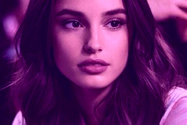 Hannah, 27, a brunette brown-eyed ebony companion based in Ferdinand. Offering Tantra, Overnight, Massage, Striptease, Duos. Available for incall and outcall...