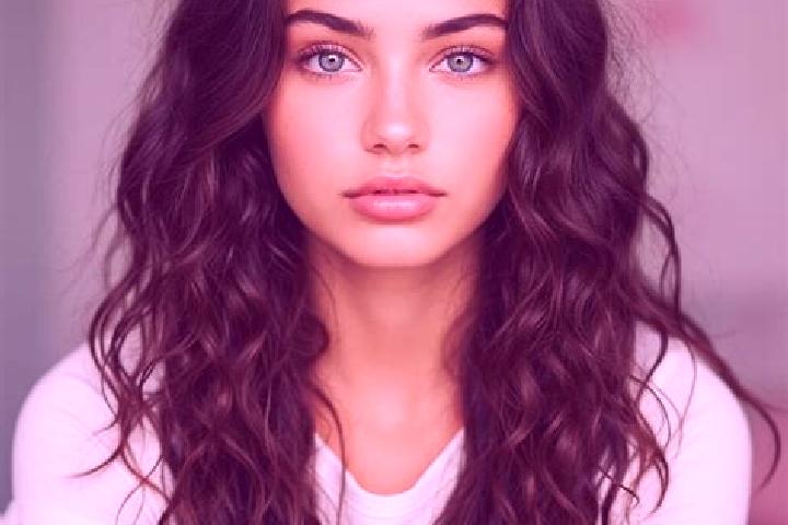 Hannah, 27, a dark blonde amber-eyed mediterranean companion based in San Joaquin Zorrillos. Offering Party Girl, Tantra, Fetish, GFE. Available for incall a...