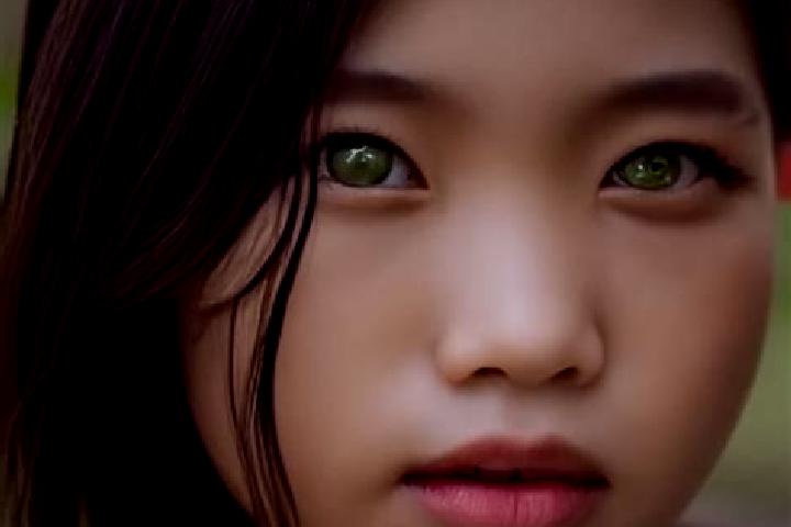 Hannah, 27, a red green-eyed asian companion based in Adliswil / Buttenau. Offering OWO, CIM, Massage. Available for incall and outcall, overnight bookings a...