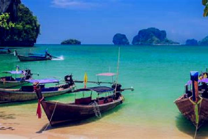 Hannah, 27 — Escort in Bang Klam, Thailand