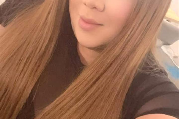 Hannah, 27 — Escort in Beaumont, Canada