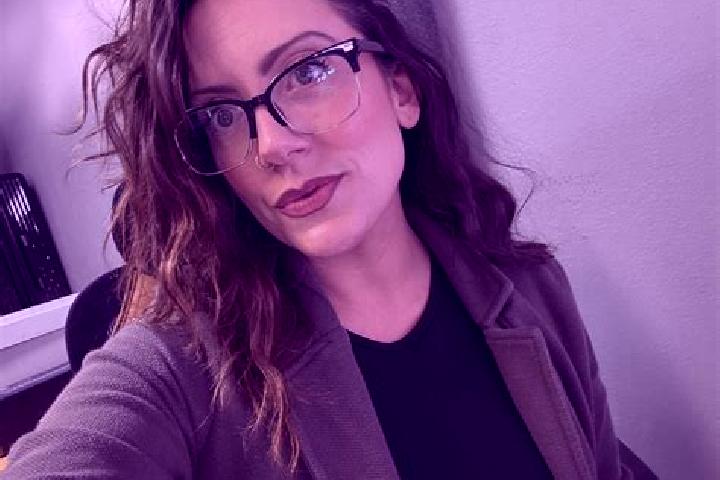Hannah, 27 — Escort in Camanche Village, United States