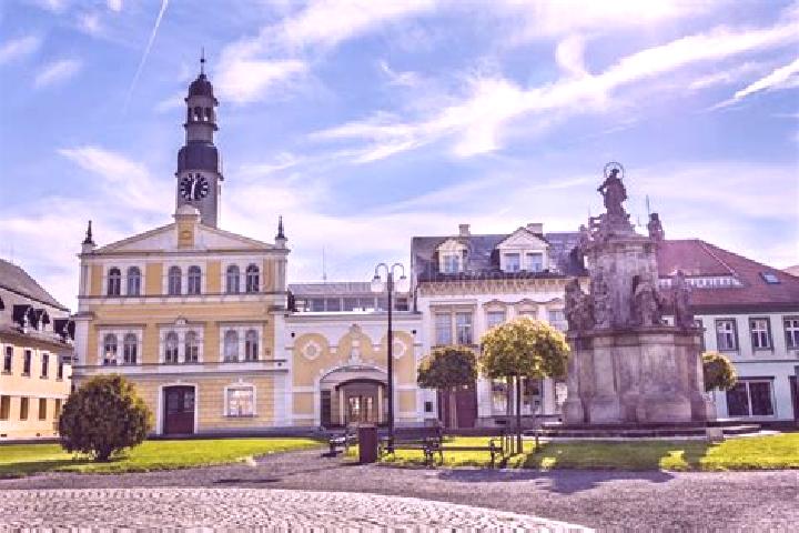 Hannah, 27 — Escort in Chrastava, Czech Republic