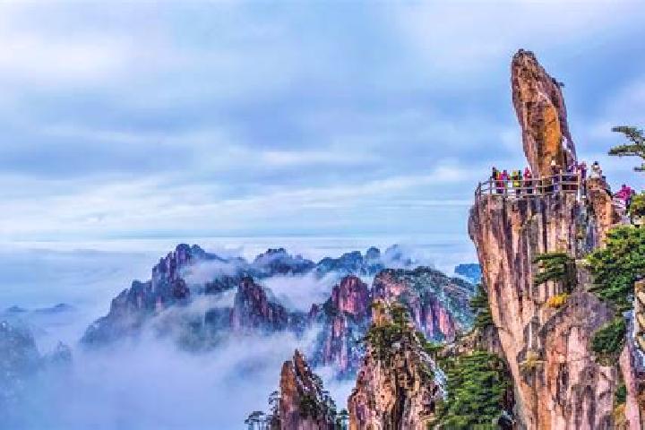 Hannah, 27 — Escort in Huanshan, China