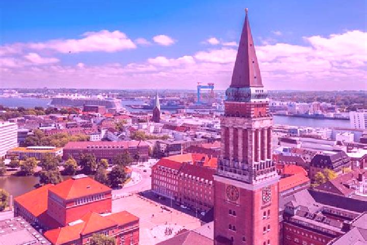 Hannah, 27 — Escort in Kiel, Germany