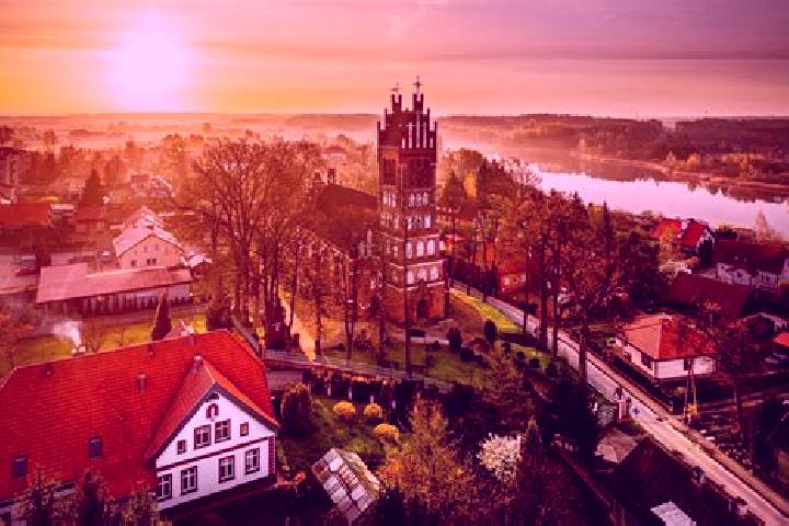 Hannah, 27 — Escort in Stawiguda, Poland