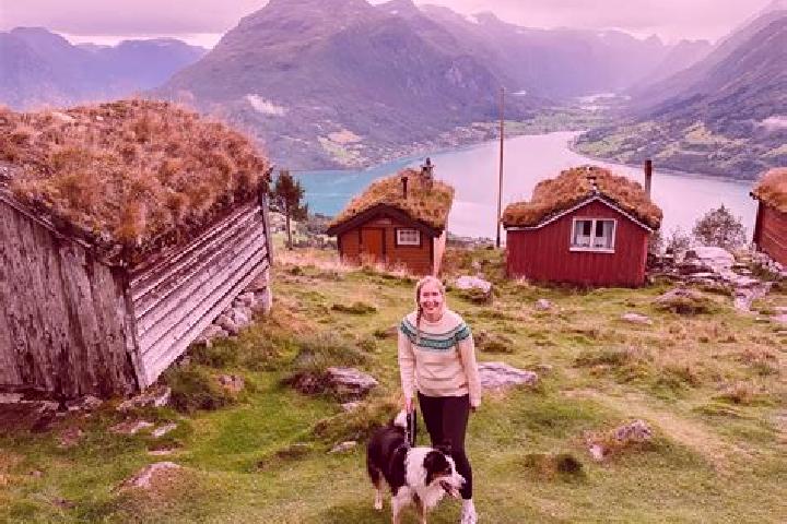 Hannah, 27 — Escort in Steinsdalen, Norway