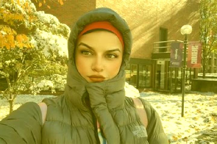Hannah, 27 — Escort in Urusha, Russia