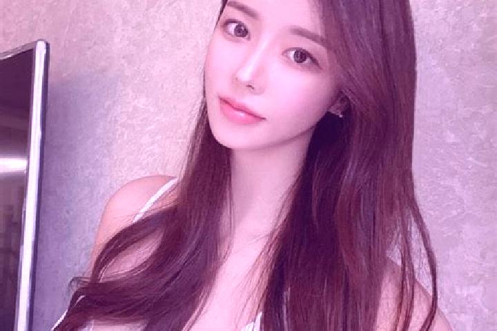Hannah, 27 — Escort in Zhengcun, China