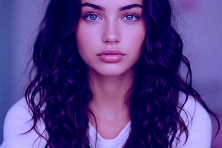 Hannah, 28, a auburn amber-eyed mediterranean companion based in Gucheng. Offering OWO, Massage, Couples. Available for incall and outcall, day and evening d...