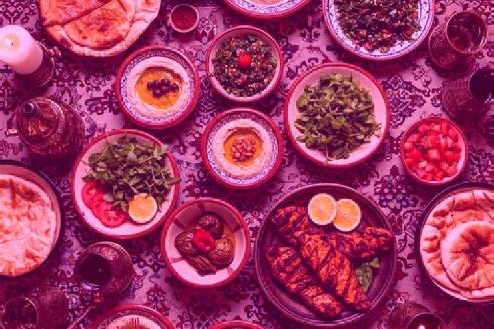 Hannah, 28, a brunette amber-eyed middle eastern companion based in Meadowgreen. Offering Couples, Duos, Dinner Date. Available for incall and outcall, day a...